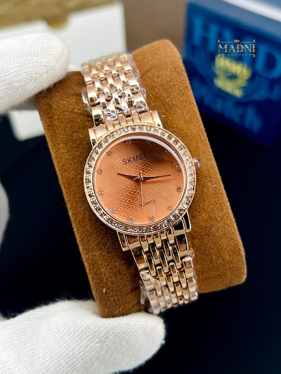 Skemei women chain watch - Madni Watches